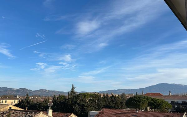 Appartement à vendre    3 pièces • 86,15 m2 Carpentras