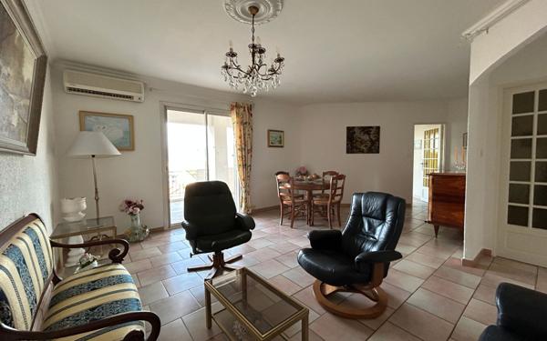 Appartement à vendre    3 pièces • 86,15 m2 Carpentras