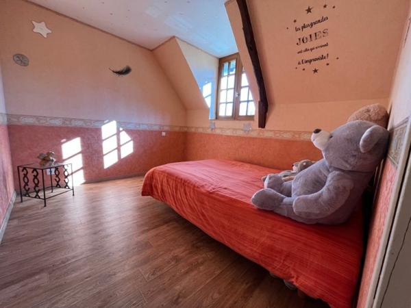 Maison à Josselin, 56120 - 6 pièces 170m²