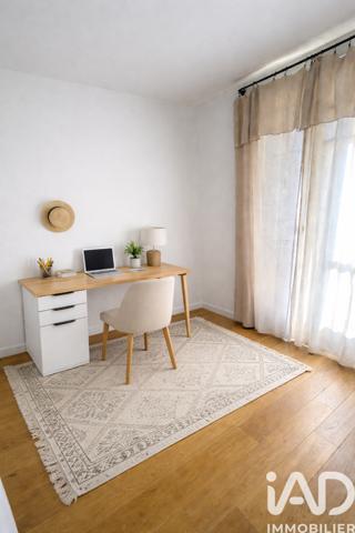 Location appartement 3 pièces 56 m² Montreuil