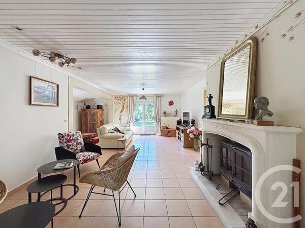 Maison à vendre  6 pièces - 136,40 m 2   MONTPON MENESTEROL  - 24