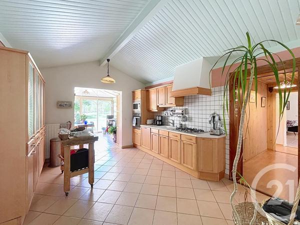 Maison à vendre  6 pièces - 136,40 m 2   MONTPON MENESTEROL  - 24