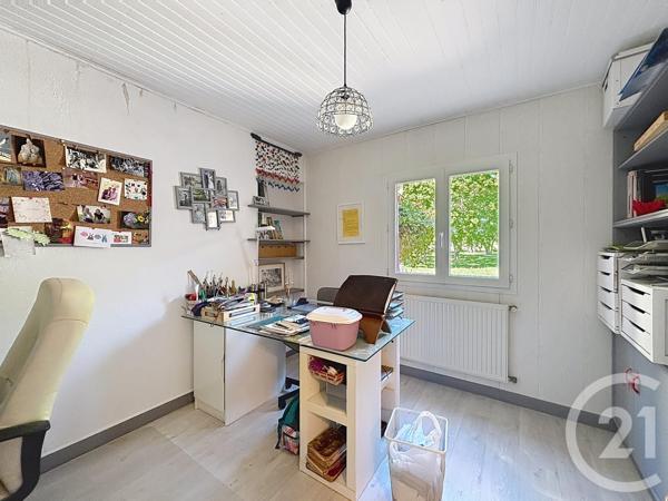 Maison à vendre  6 pièces - 136,40 m 2   MONTPON MENESTEROL  - 24