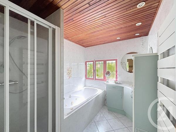 Maison à vendre  6 pièces - 136,40 m 2   MONTPON MENESTEROL  - 24