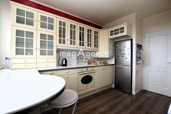Appartement à Fontenay-le-Fleury, 78330 - 4 pièces 66m²
