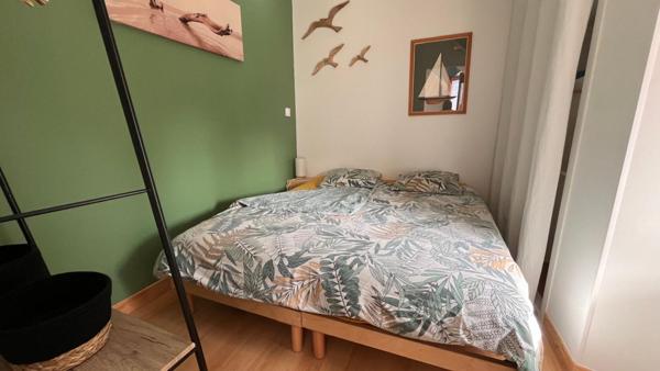 LE CROISIC - Appartement T2 de 21 m², entièrement rénové avec soin, vendu meublé et parfaitement équipé