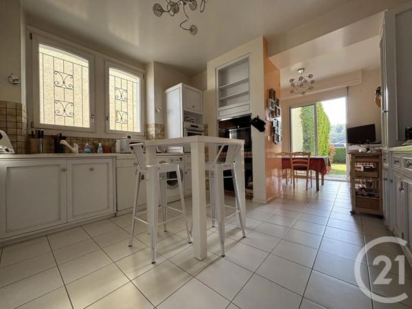 Maison à vendre  6 pièces - 241 m 2   MAULEON LICHARRE  - 64