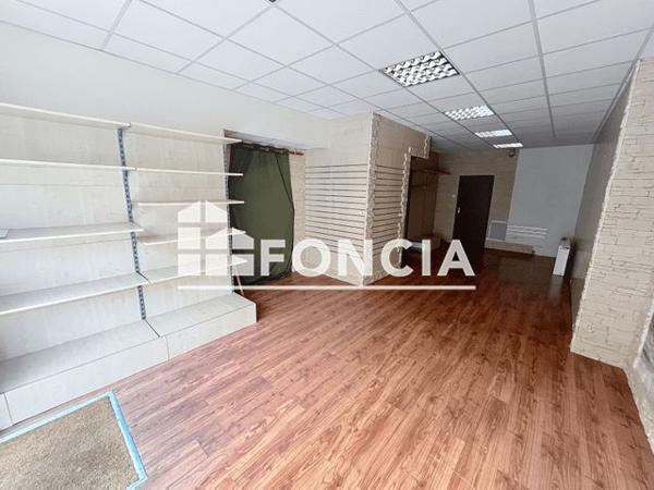 À vendre Local commercial 50 m² - Flers 61100