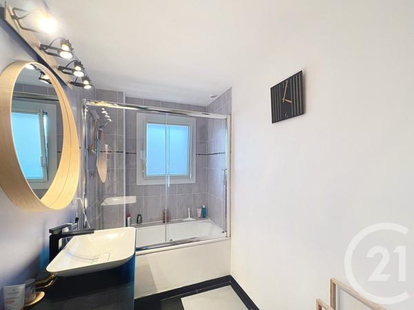 Maison à vendre  5 pièces - 81,59 m2 COURNON D AUVERGNE - 63