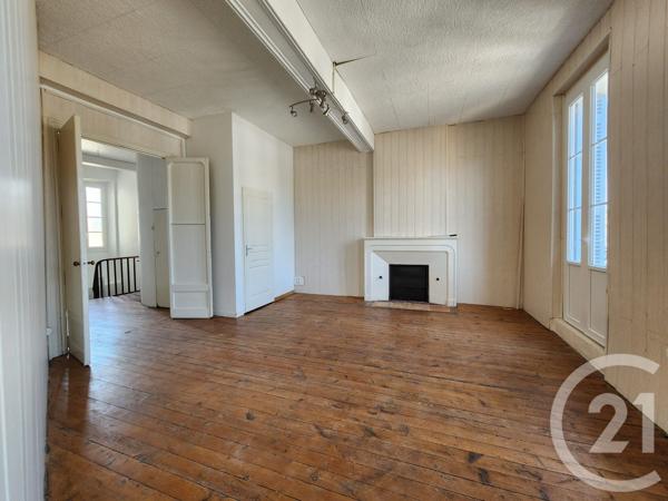 Maison à vendre  3 pièces - 75,17 m 2   LESPARRE MEDOC  - 33