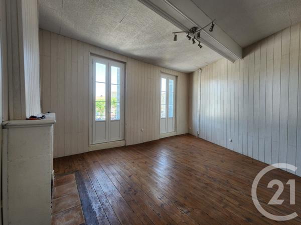 Maison à vendre  3 pièces - 75,17 m 2   LESPARRE MEDOC  - 33