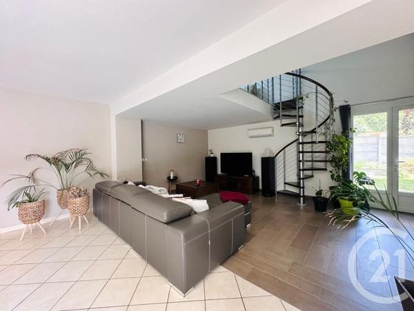 Maison à vendre  6 pièces - 167,88 m 2   LA LANDE DE FRONSAC  - 33