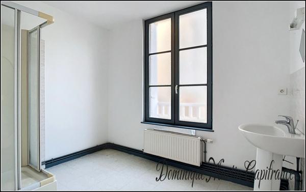 Maison à vendre 10 pièces COUTURE SUR LOIR (41)- Maison de 157 m²-cour garage-jardin