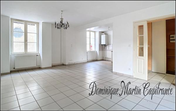 Maison à vendre 10 pièces COUTURE SUR LOIR (41)- Maison de 157 m²-cour garage-jardin