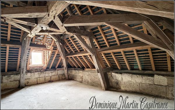 Maison à vendre 10 pièces COUTURE SUR LOIR (41)- Maison de 157 m²-cour garage-jardin