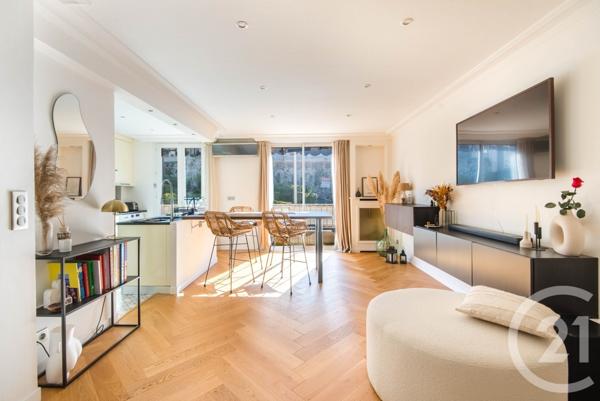 Appartement F2 à vendre  2 pièces - 61,20 m2 NICE - 06