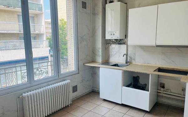 Appartement à louer    3 pièces •  Meaux
