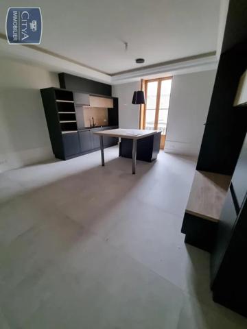 Appartement à louer 3 pièces 78m² Beaune (21200)