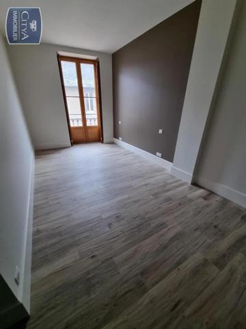 Appartement à louer 3 pièces 78m² Beaune (21200)
