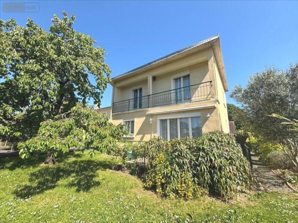 Maison à vendre à Saint-Doulchard dans le Cher (18230), ref : 04127