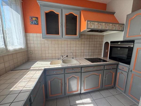 Maison à vendre à Saint-Doulchard dans le Cher (18230), ref : 04127