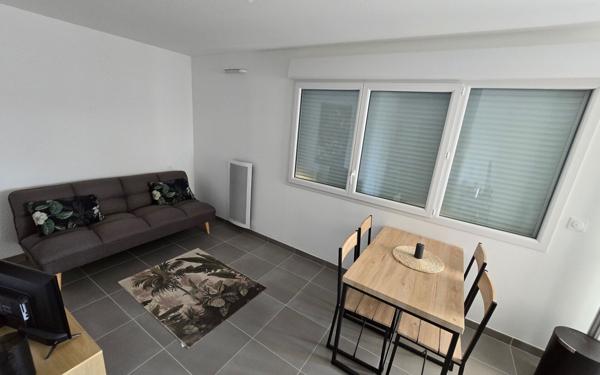 Appartement à louer    1 pièce • 25 m2 Narbonne