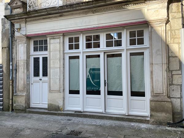 Local commercial Fontenay Le Comte 73,50 m2