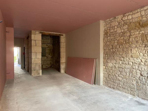 Local commercial Fontenay Le Comte 73,50 m2