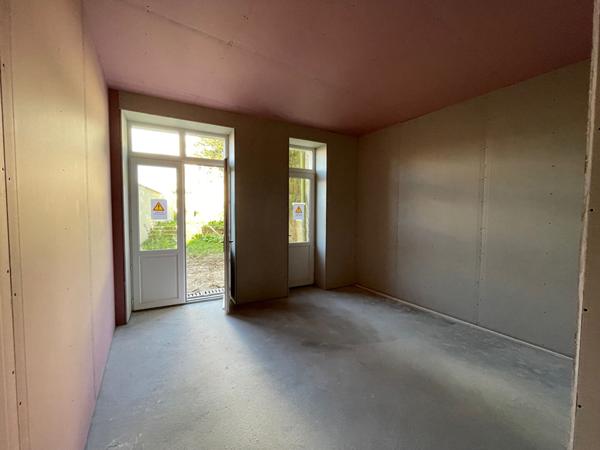 Local commercial Fontenay Le Comte 73,50 m2