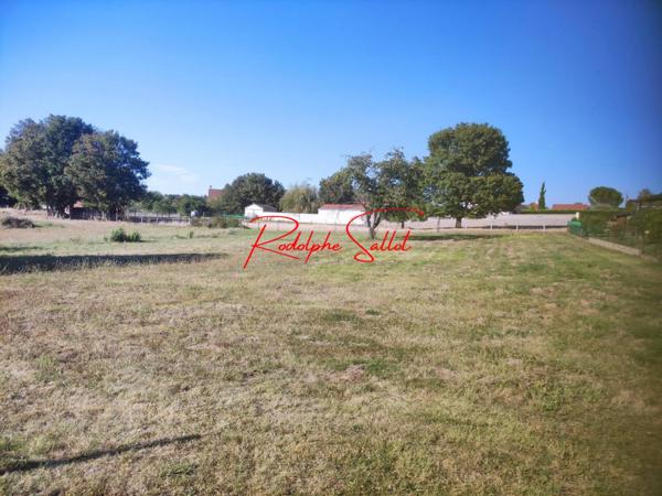 Terrain à vendre de 1 712 m²