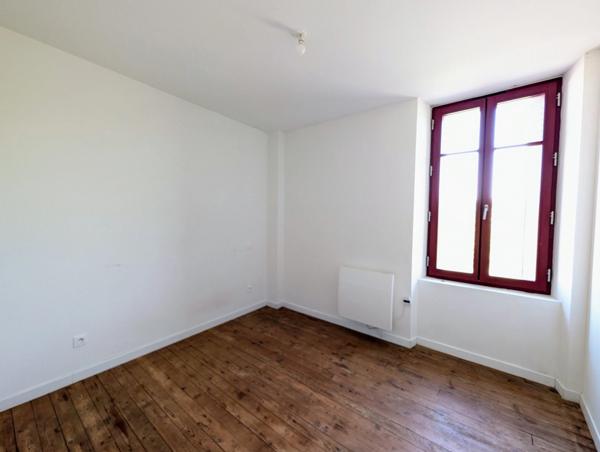Maison à vendre 84.3m² MAULEON (79)