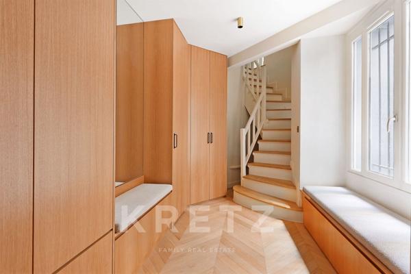 Appartement de reception avec jardin sur Tour Eiffel