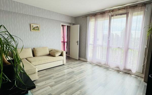 Appartement à vendre    4 pièces •  Chelles