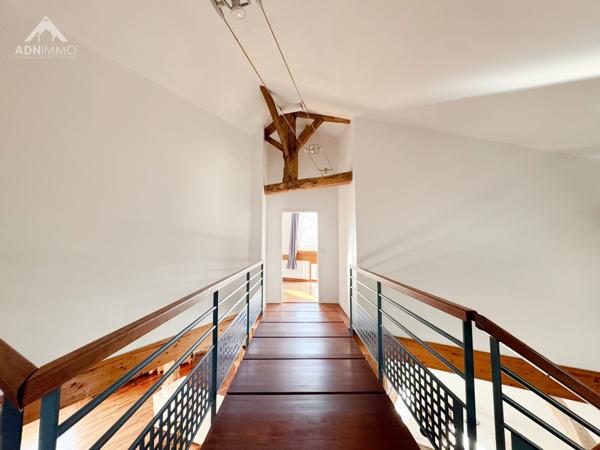 Péron (01630) Grange Gessienne 5 Pièces 280 m2