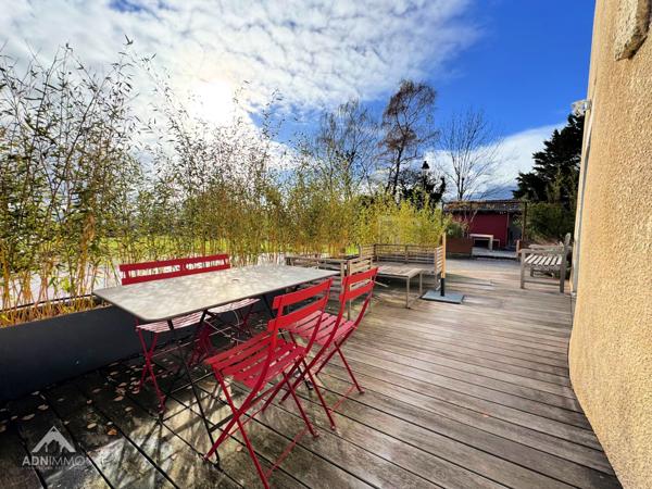 Péron (01630) Grange Gessienne 5 Pièces 280 m2