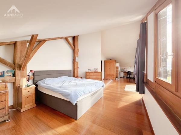 Péron (01630) Grange Gessienne 5 Pièces 280 m2