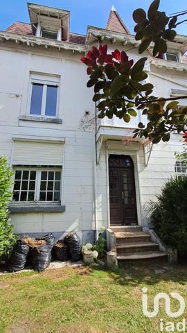 Maison à vendre 10 pièces 197 m² Maubeuge