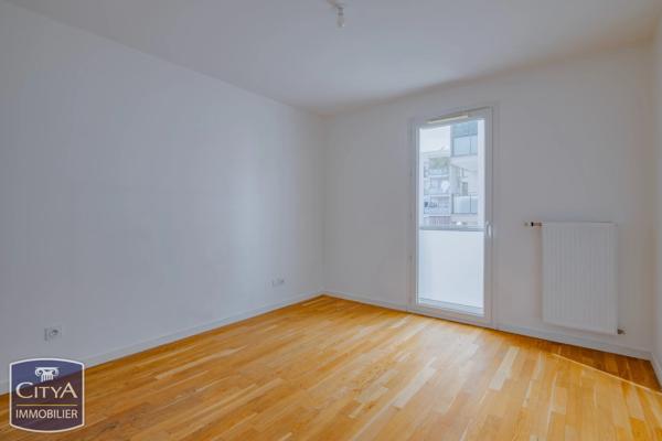 Appartement à vendre 3 pièces 62m² Bron (69500)