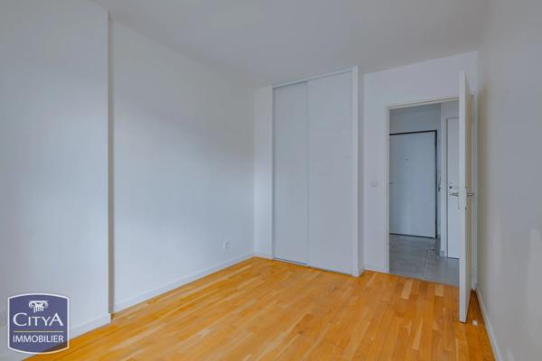 Appartement à vendre 3 pièces 62m² Bron (69500)
