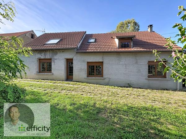 Maison
         5 pièces
        - 155 m² Exclusivité 195 000 € *