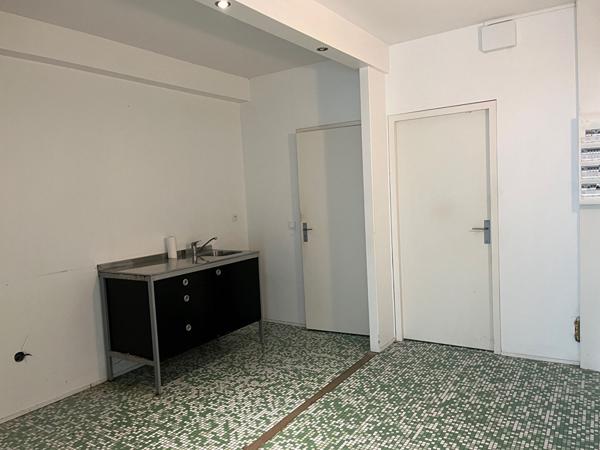 A VENDRE - La Rochelle - Laleu La Pallice , Atelier Loft -140m² - 5 pièces