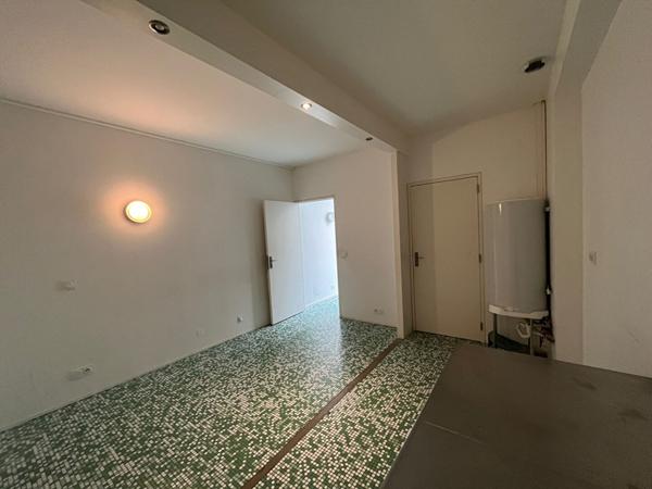 A VENDRE - La Rochelle - Laleu La Pallice , Atelier Loft -140m² - 5 pièces