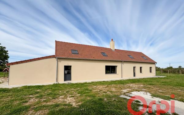 Maison à vendre    5 pièces •  Blet
