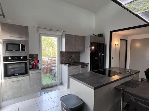 Appartement 3 pièce en duplex avec terrasse d'angle