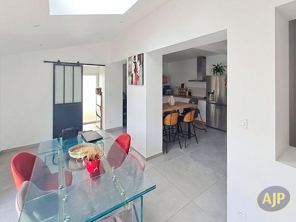 Maison à vendre Challans - 4 pièces, 90m² avec 2 chambre(s) à 269 000€ - AJP Immobilier Challans