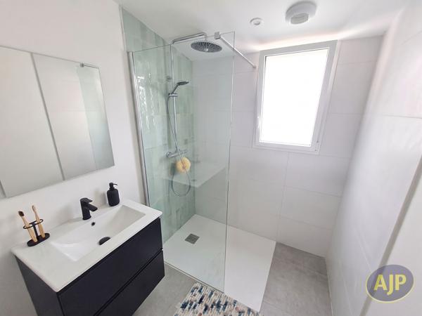 Maison à vendre Challans - 4 pièces, 90m² avec 2 chambre(s) à 269 000€ - AJP Immobilier Challans