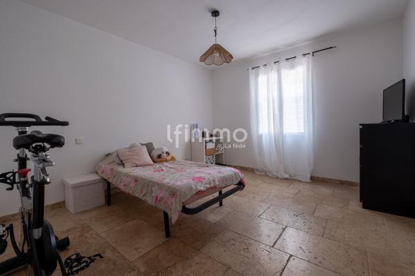 Maison 5 pièces, 3 chambres.