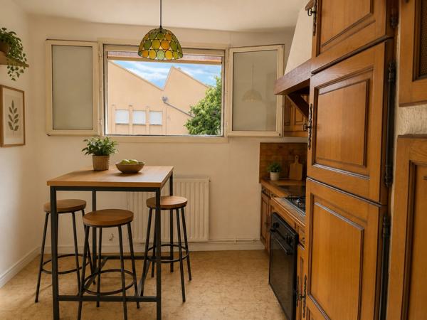 APPARTEMENT HYPERCENTRE - TERRASSE - GARAGE