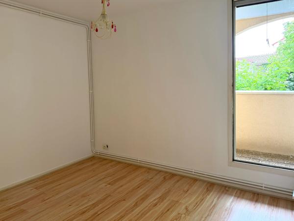 APPARTEMENT HYPERCENTRE - TERRASSE - GARAGE