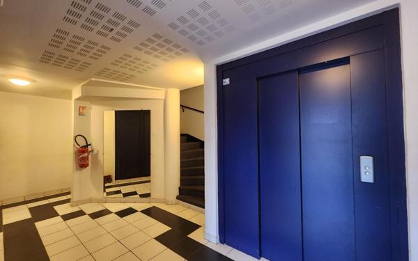 Appartement à louer    2 pièces • 45,43 m2 Maubeuge